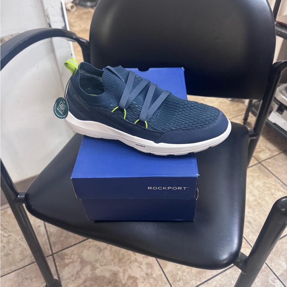 Rockport Men's Blue Pull Up Shoes